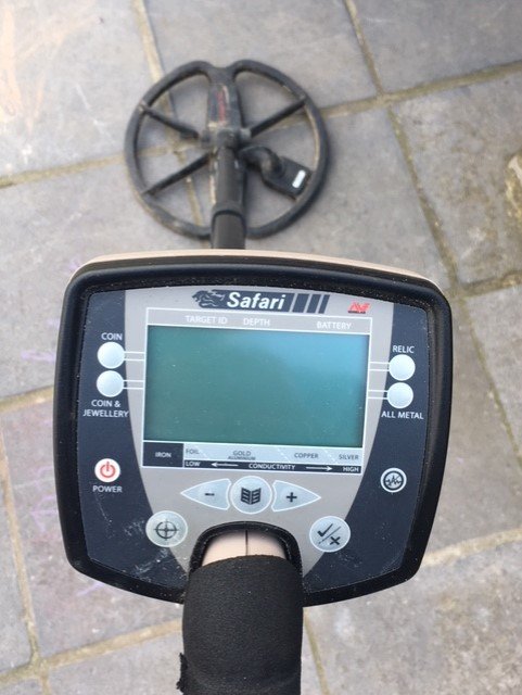 Minelab Safari